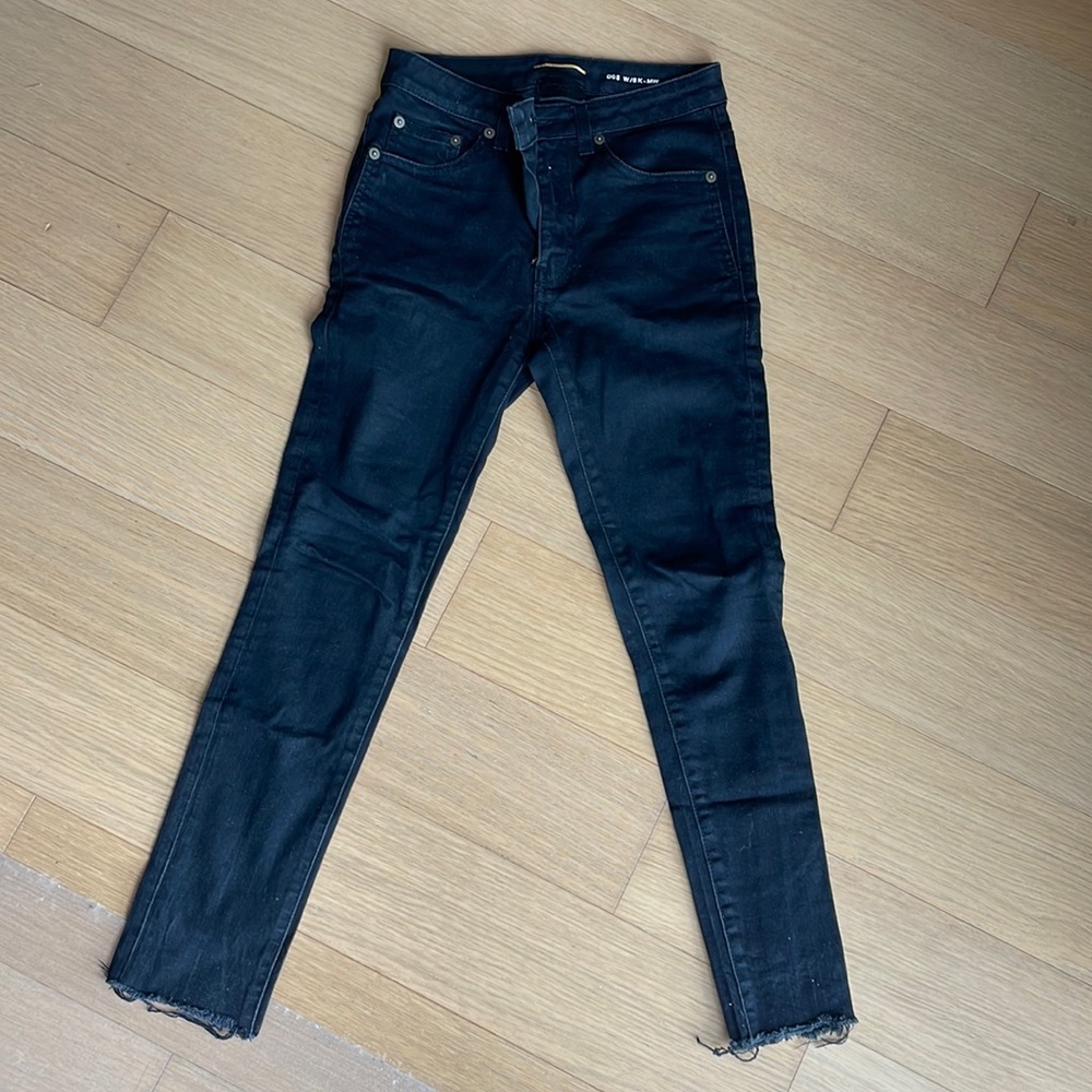 Saint Laurent Skinny Jeans in Black